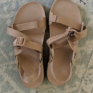Chaco women's lowdown sandal size 9